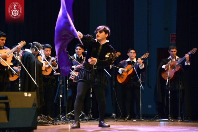 e618b7b7-9483-4840-9825-5d653825b85b